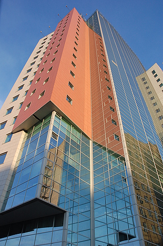 99442499.jpg