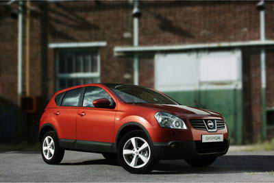 Nissan_Qashqai_2007-_1.jpg