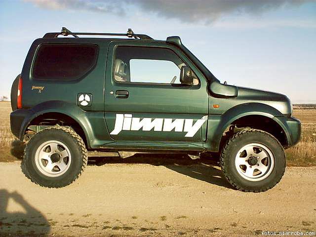 b4392718.jpg