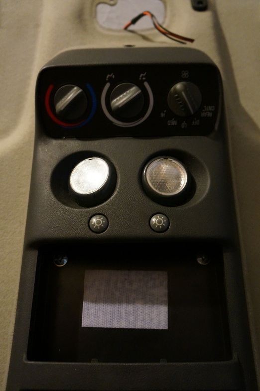 211610526.jpg