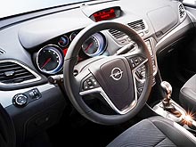 Opel_Mokka_04.jpg