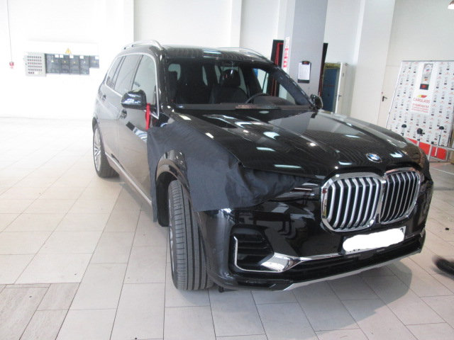 bmw-03.jpg