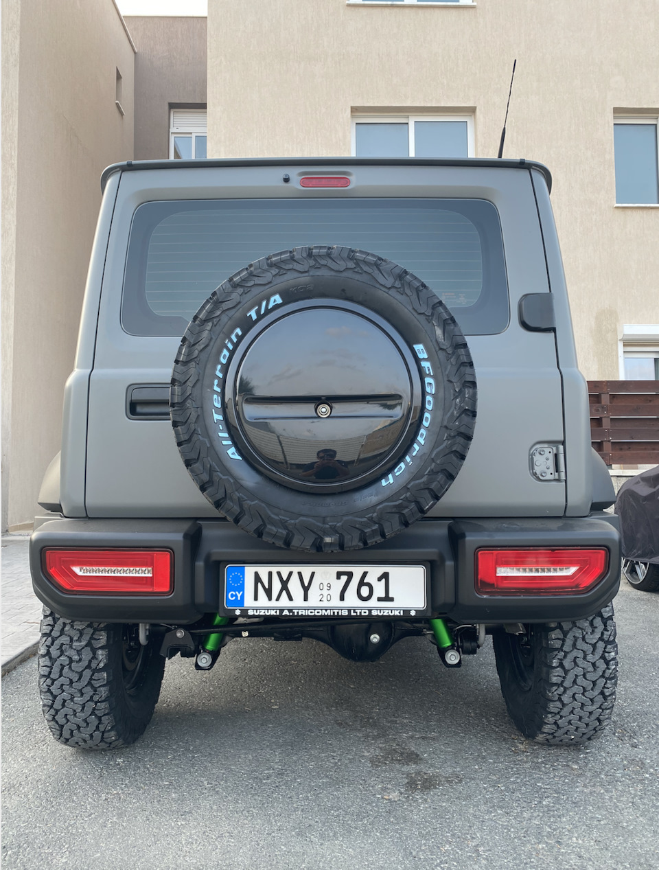 uLAAAgHEL-A-960.jpg