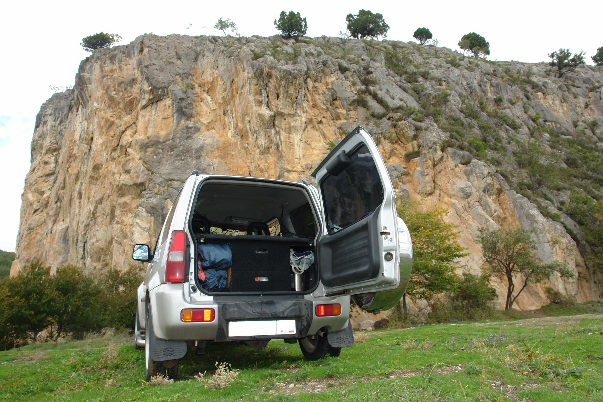 Багажно-спальная система в Suzuki Jimny | SUZUKI CLUB RUSSIA