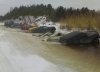 park_car_frozen_lake_03.jpg